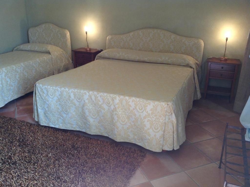 Locanda San Lorenzo Roddino Rum bild